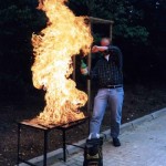 Brandbeschleiniger ursächlich für unkontrollierte Feuerausbrüche