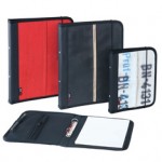 Alle Produkte werden aus gebrauchten, ausgemusterten Feuerwehrschläuchen hergestellt die viele Jahre gemeinsam mit Feuerwehrleuten Leben gerettet haben.